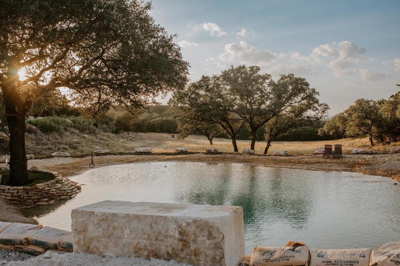 Hummingbird Haus - Hill Country Views On 20 Acres With Firepit Vila Spring Branch Exterior foto