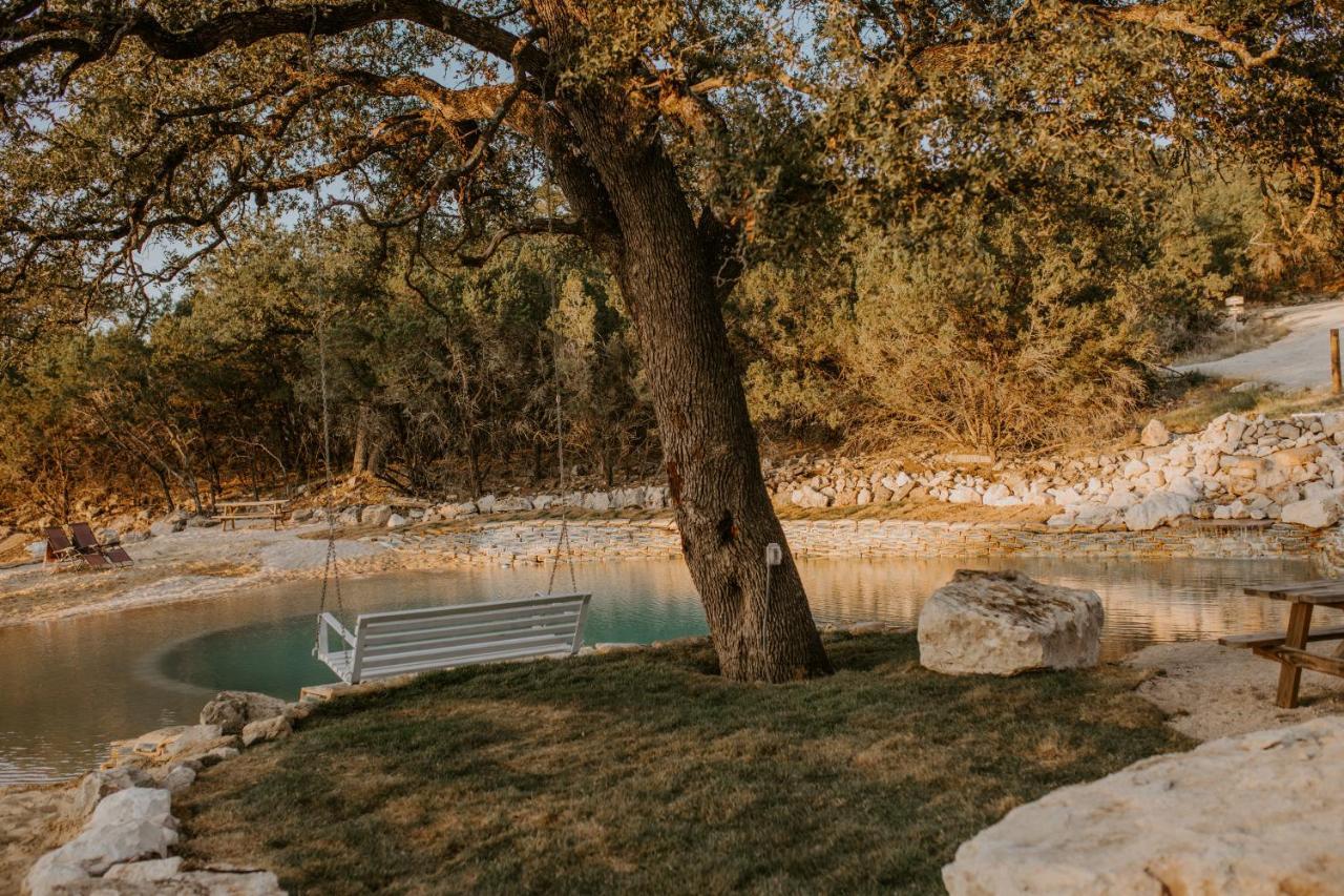 Hummingbird Haus - Hill Country Views On 20 Acres With Firepit Vila Spring Branch Exterior foto